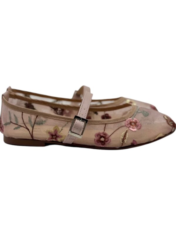 Ballerina flores rosas
